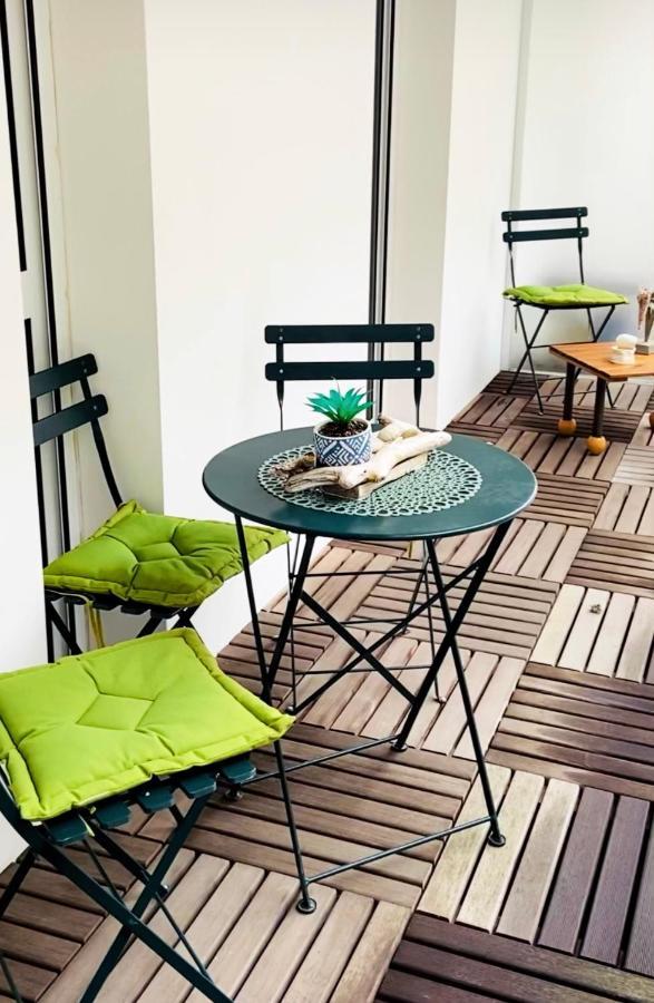 Appartement Avec Parking La Rochelle  Exterior foto